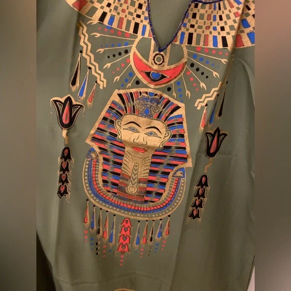 Green Egyptian Traditional Dress - Picture 10 of 16